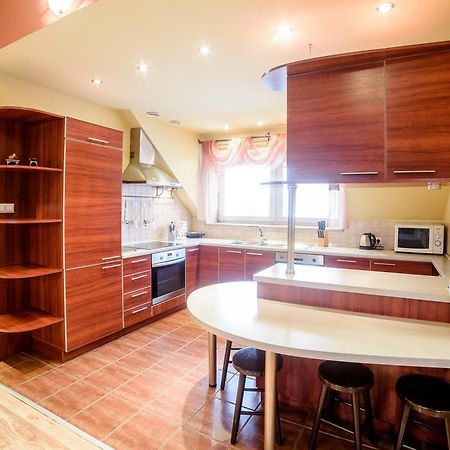 Park Apartment คราคูฟ ภายนอก รูปภาพ
