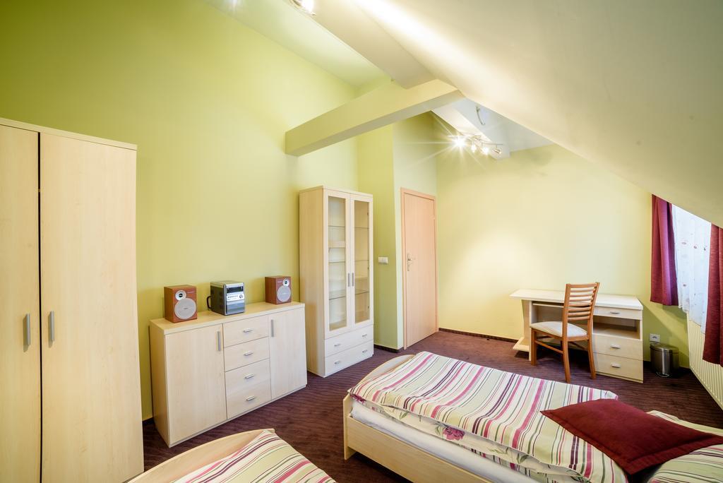 Park Apartment คราคูฟ ภายนอก รูปภาพ