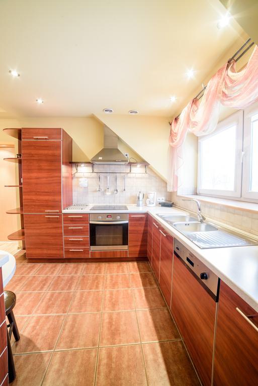 Park Apartment คราคูฟ ภายนอก รูปภาพ